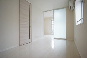 テラスＳＳ本牧 301号-4