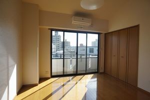 パークサイド小堀 303号-4