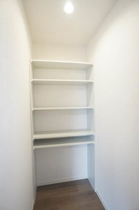 Ｌ’ｅｓｓｏｒ 302号-4