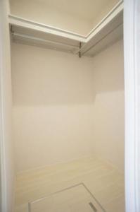 エターナル横浜 106号-7