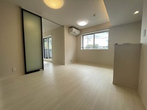 エターナル横浜 202号-3