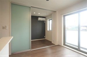 アヴァンセ横濱鶴ヶ峰 203号-3