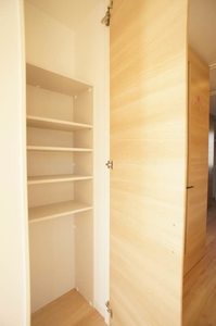 ウィンドワード南本宿 301号-4