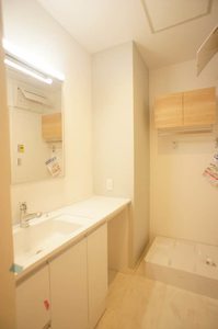 ウィンドワード南本宿 301号-8