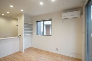 ＳｈａＭａｉｓｏｎ高山 102号-3