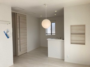 フォーシスターズ　Ⅰ 302号-4
