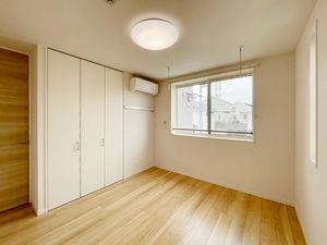 メゾン・ド・リヴェール 202号-5