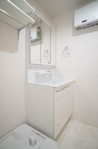 ウェルビー鴨居 203号-4