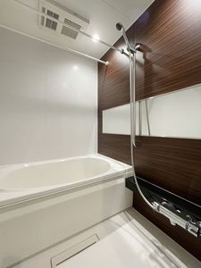 ゼフィールメゾン二俣川 Ⅱ 101号-11