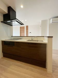 ゼフィールメゾン二俣川　Ⅱ 201号-4