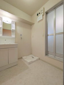 フロレゾン北村Ⅳ 202号-8