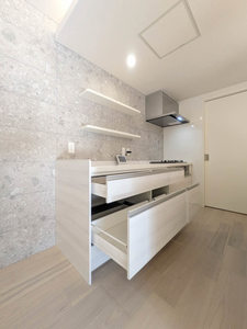 サンベレオ大倉山Ⅲ 101号-5