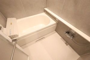 ヴィラジュピター大倉山 303号-2