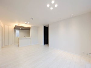 ＴＪＰ白楽 203号-2