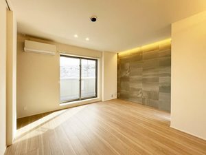 アルテアロゼア 302号-2