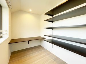 アルテアロゼア 302号-6