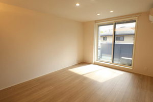 シャーメゾン横浜鶴見 201号-3