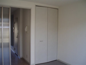 ホロン六浦 103号-3