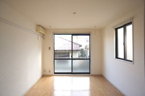 ホロン六浦 105号-2