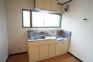 ヤシキハイツ 101号-3