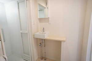 アザーレ栗谷 104号-11