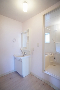 リバ―サイド葉山 107号-7