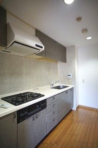 コモア六浦　六番館 207号-3