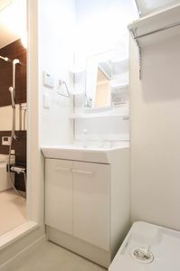 マ・モール弘明寺Ⅵ 201号-10