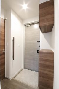 マ・モール弘明寺Ⅵ 201号-13