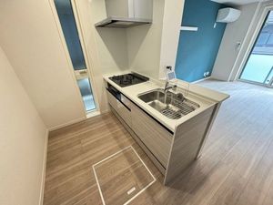 ヒルズ横濱高島台 102号-4