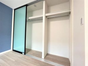 ヒルズ横濱高島台 201号-8