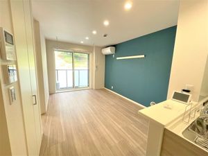 ヒルズ横濱高島台 203号-6