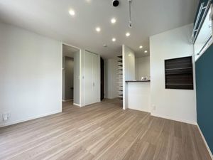 ヒルズ横濱高島台 305号-8