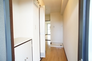 ヴィクトワール伊藤 102号-2