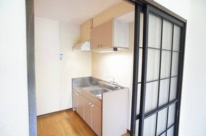 ヴィクトワール伊藤 102号-9