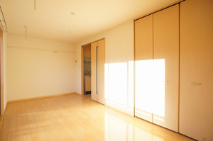 シャーメゾン二俣川 201号-3