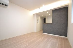 Ｇｒｅｅｎａｇｅ　Ｓｈｉｎｊｏ　（グリナージュ　新城） 203号-2