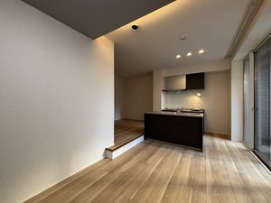 グランウェーブ湘南 102号-2