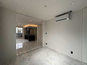 アヴェニール宮崎台 301号-5