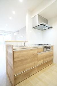 ボヌール小町 102号-4