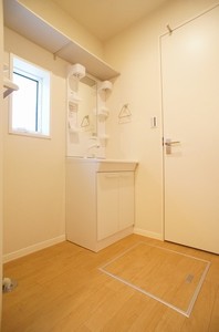 ルトワ三ツ沢　Ｂ 201号-8