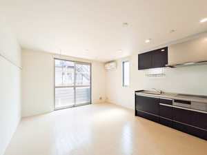 シャーメゾン清華 103号-2