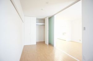 フローラ　Ⅴ 101号-4