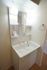 Ａｌｎｉｌａｍ 201号-8