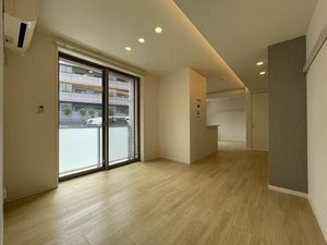 ラ・ヴィエルジュ　Ⅱ 102号-2