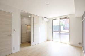 LIEN TOUR 横浜 102号-5