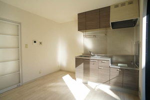 パームガーデンA棟 103号-3