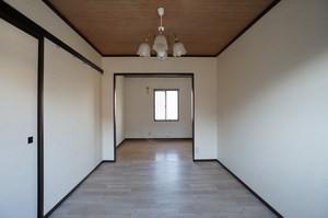 グリーンハイツ城山Ｂ棟 202号-3