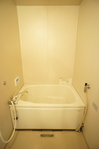 グリーンハイツ城山Ｂ棟 202号-9