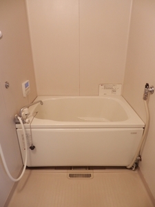 グリーンハイツ城山Ｂ棟 202号-12